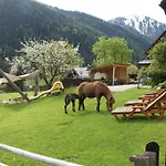 Der Perweinhof Apartment