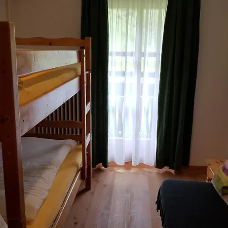 Der Perweinhof Apartment *