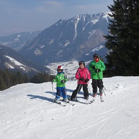 Der Perweinhof Apartamento