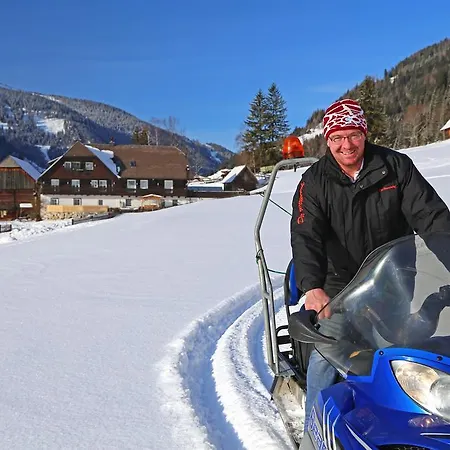 Der Perweinhof * Donnersbachwald