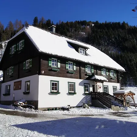 Der Perweinhof Apartamento *