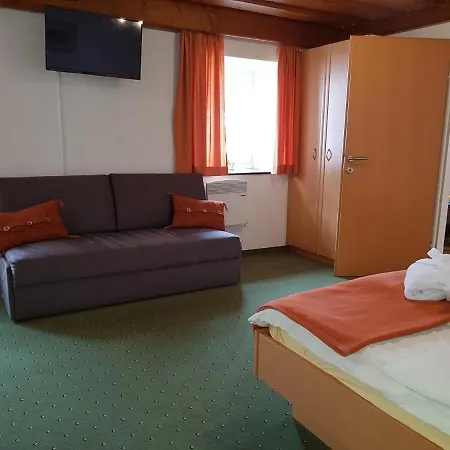 Der Perweinhof Donnersbachwald